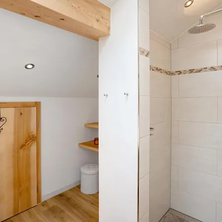 Neubau - Waldblick Daire Höslwang