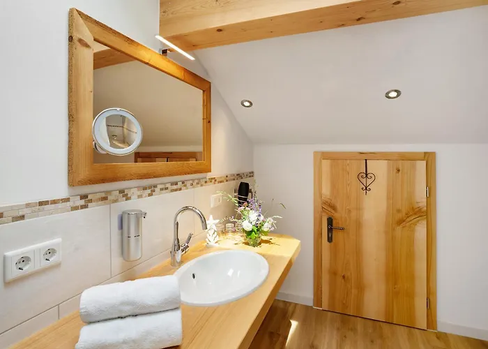Neubau - Waldblick Apartment Hoslwang