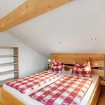 Neubau - Waldblick Apartman Höslwang